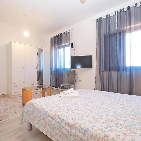 Apartment Rino 1440